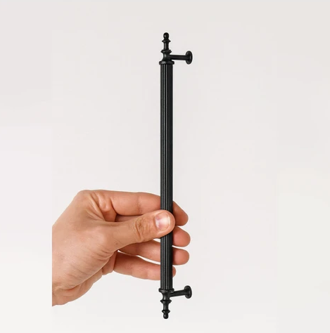 Çekmece Dolap Kulpu Çizgili Mat Siyah 320 mm Metal